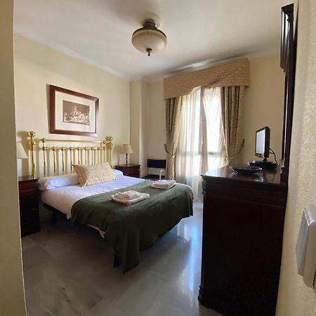 Fantastico Apartamento Con Parking Avenida De Cadiz Sevilla Buitenkant foto