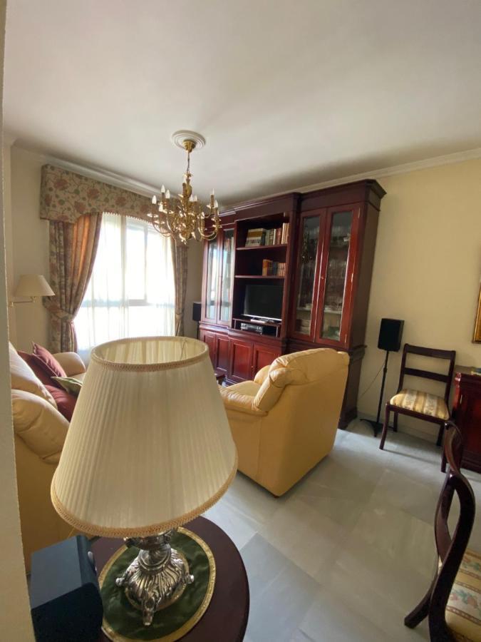 Fantastico Apartamento Con Parking Avenida De Cadiz Sevilla Buitenkant foto