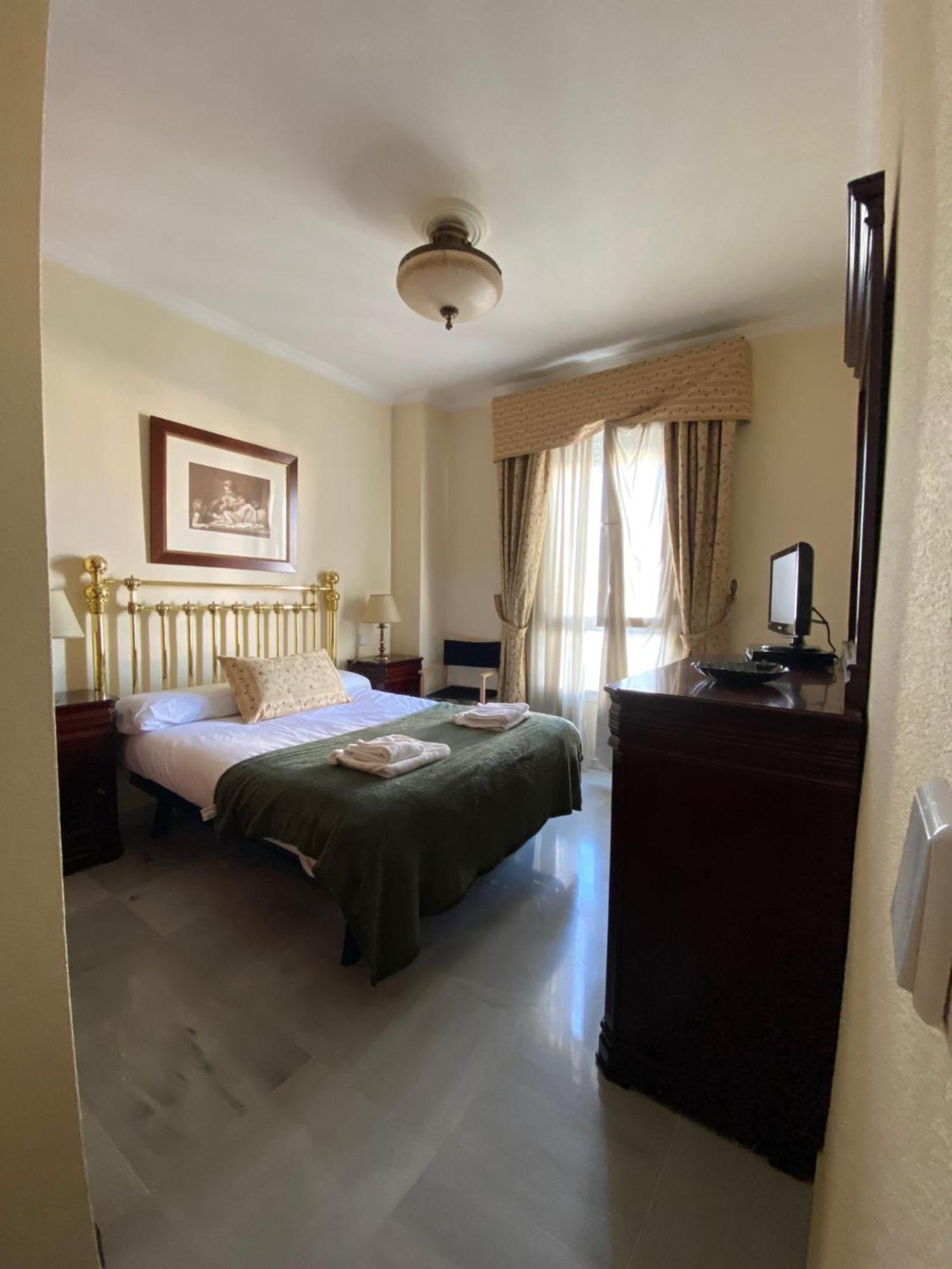 Fantastico Apartamento Con Parking Avenida De Cadiz Sevilla Buitenkant foto