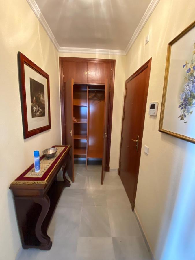 Fantastico Apartamento Con Parking Avenida De Cadiz Sevilla Buitenkant foto