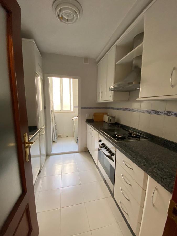Fantastico Apartamento Con Parking Avenida De Cadiz Sevilla Buitenkant foto