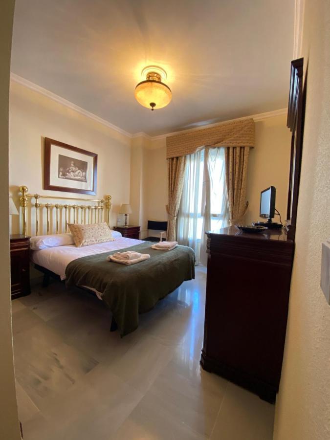 Fantastico Apartamento Con Parking Avenida De Cadiz Sevilla Buitenkant foto